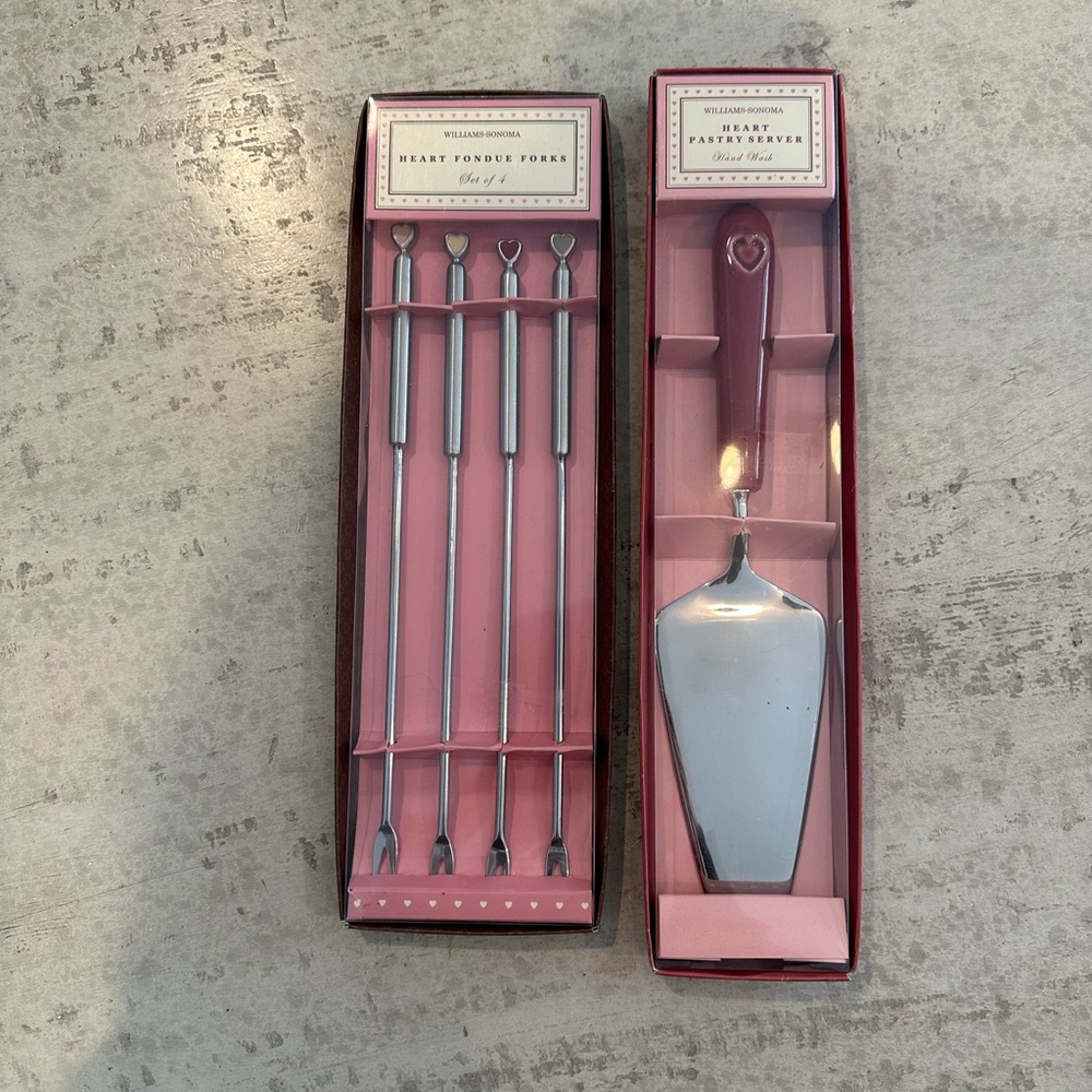 Williams Sonoma Heart Fondue Forks and Cake Server Set